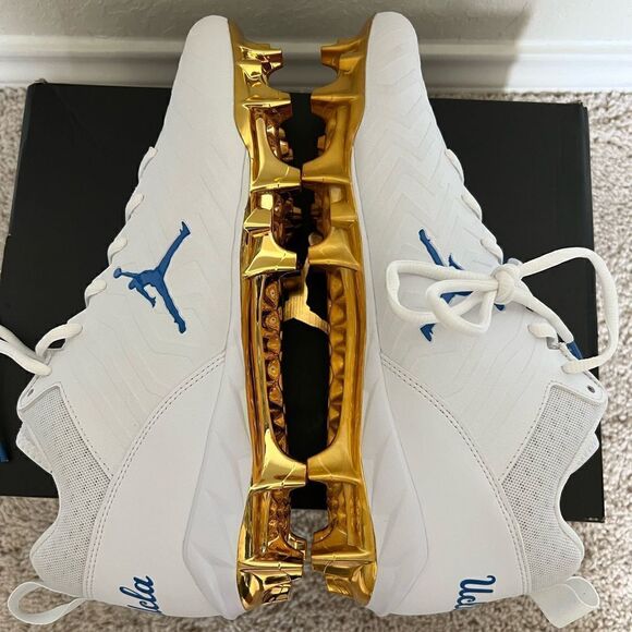 Nike Jordan UCLA Player Exclusive Football Cleats - Picture 7 of 11